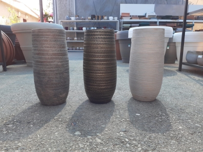 עציץ סולאנו מוגבה 22/24 ס"מ